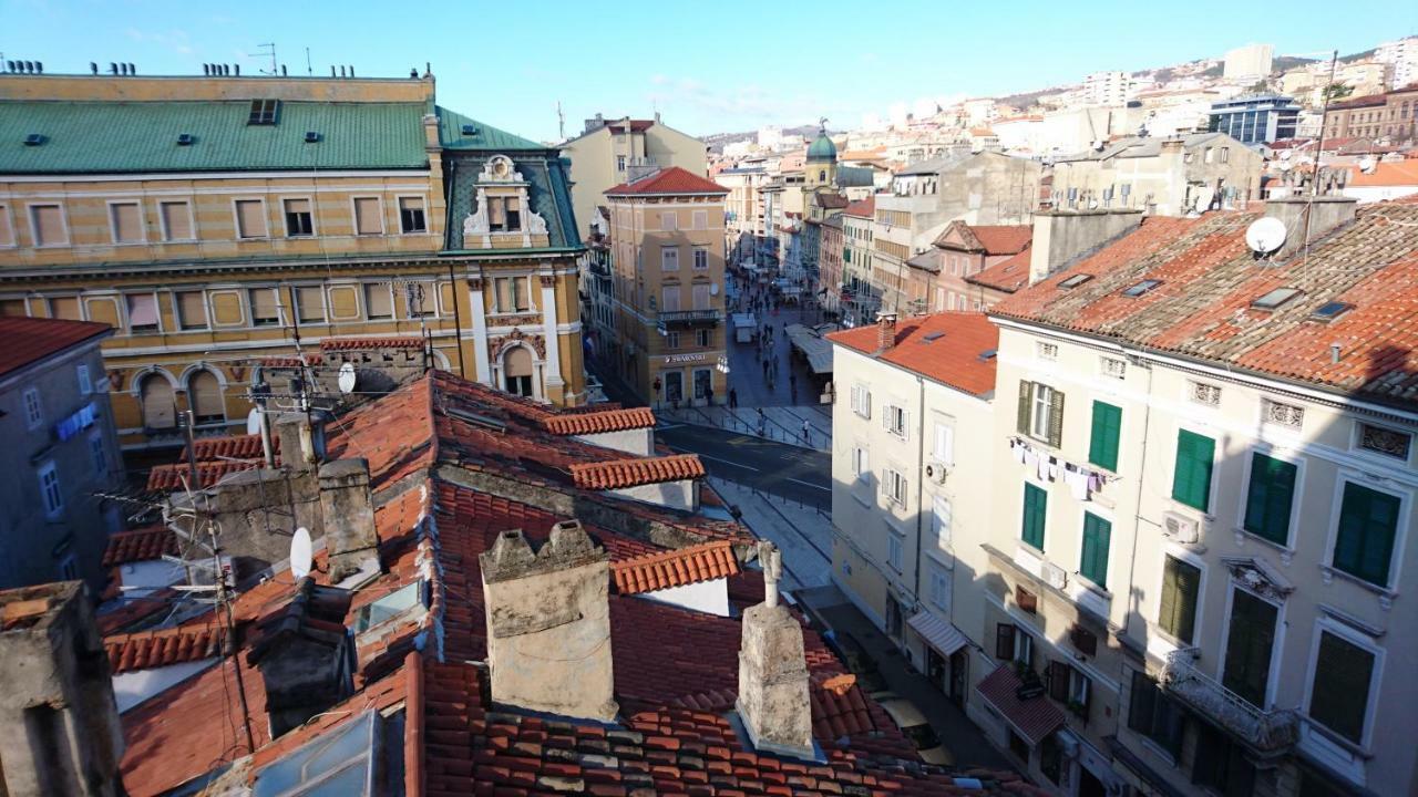 Apartments Budin Adri & Robi Rijeka City Center Bagian luar foto