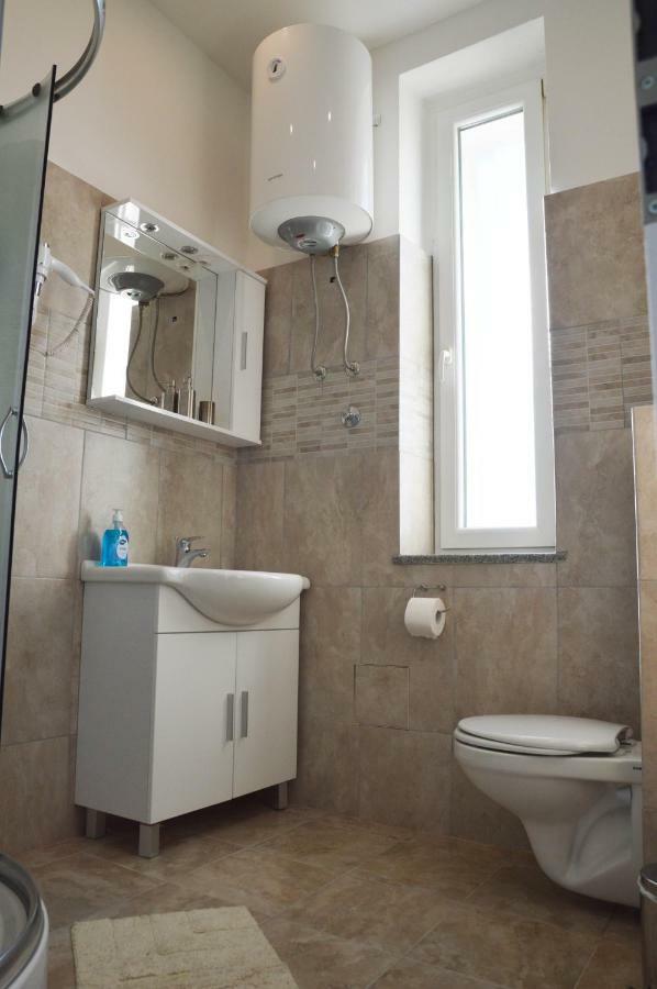 Apartments Budin Adri & Robi Rijeka City Center Bagian luar foto